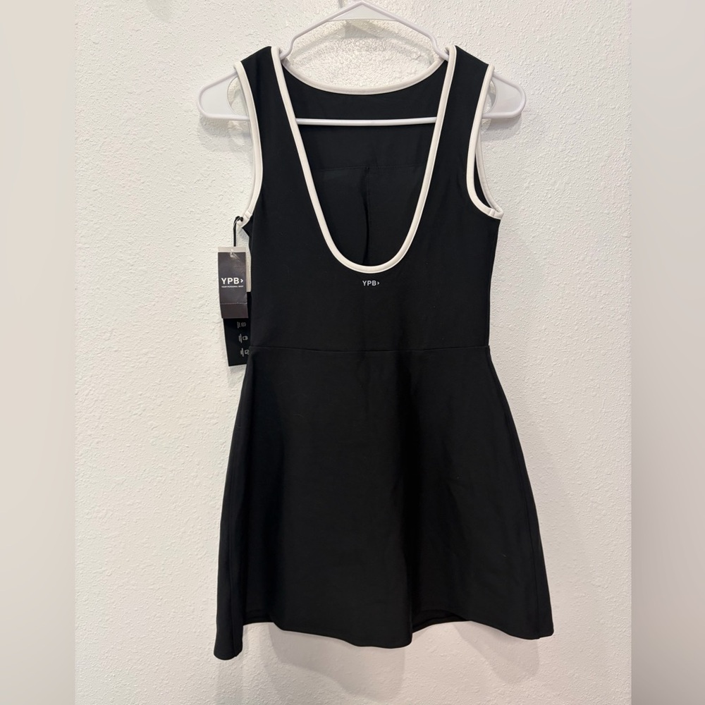 YPB SculptLUX Active Dress in Black - Picture 2 of 4